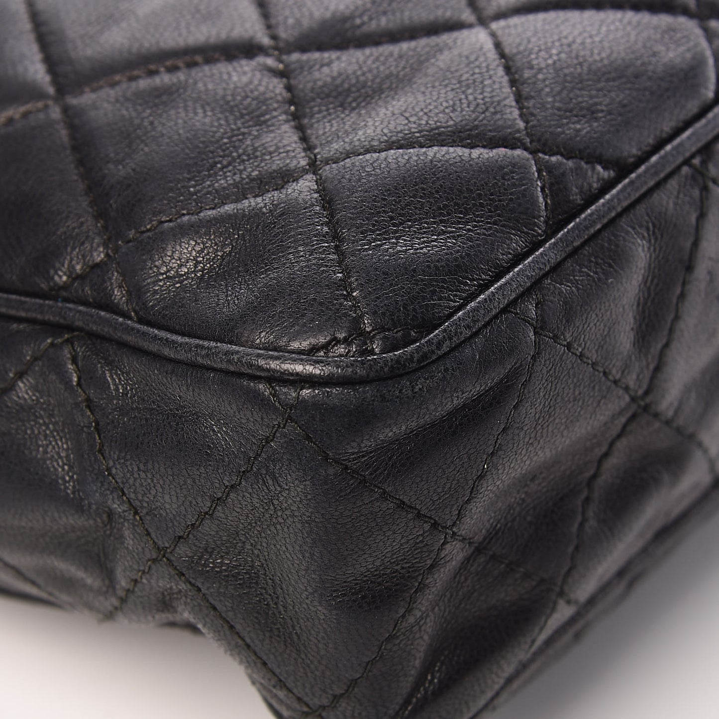 Lambskin Quilted Tassel Camera Case Pouch Black