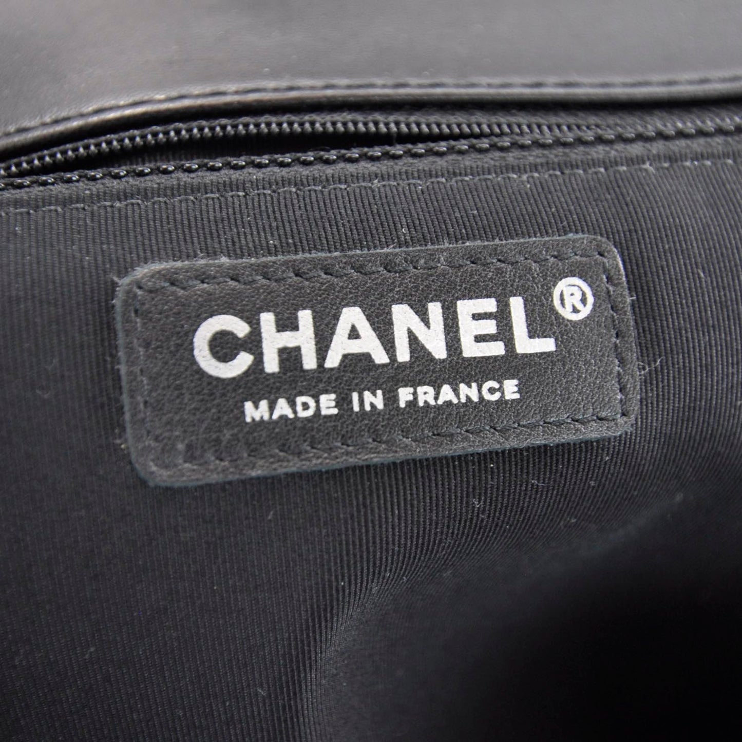 Lambskin Large Chevron Flap Black