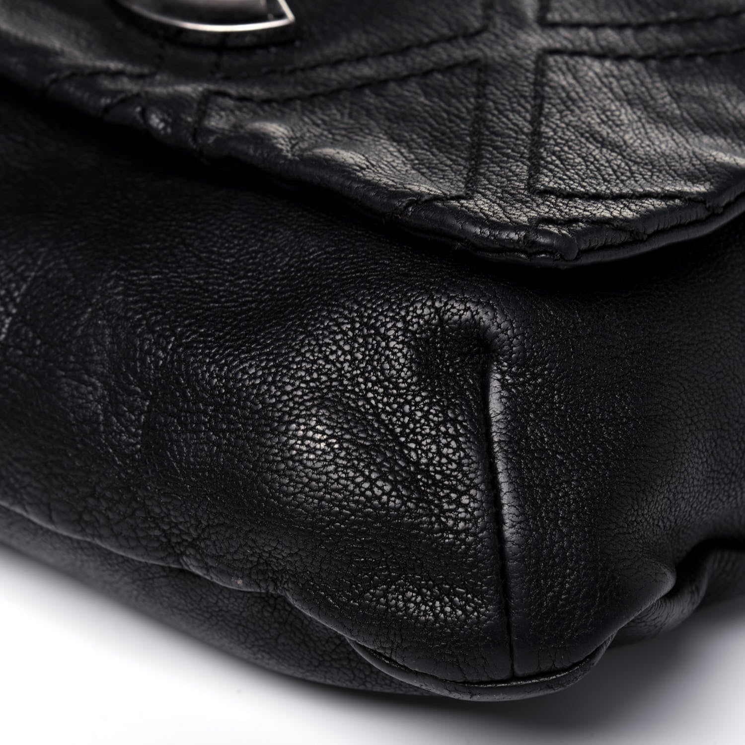 Chanel Calfskin Diamond Stitch Large Messenger Black 15 of 26