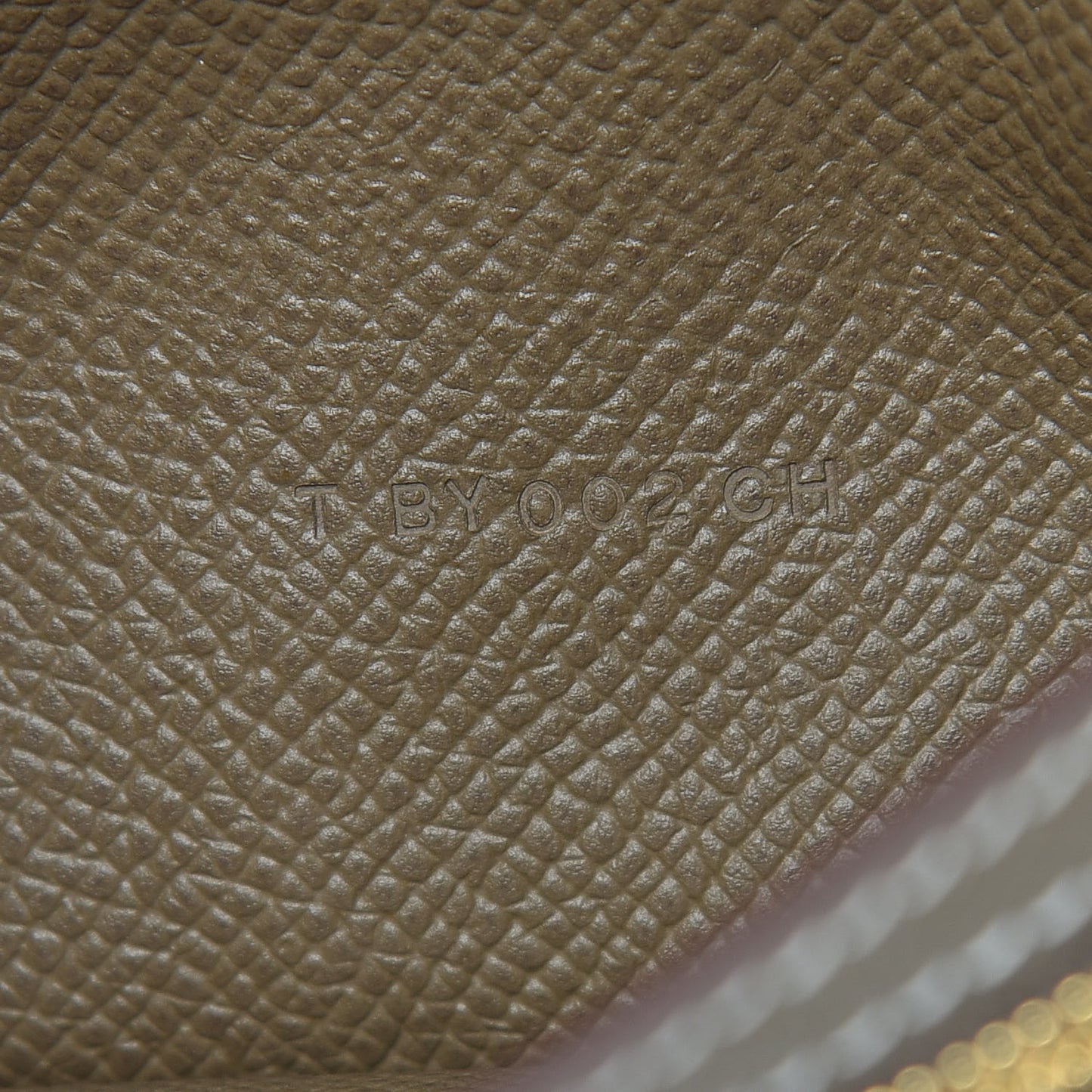 Epsom Bearn Gusset Wallet Etoupe