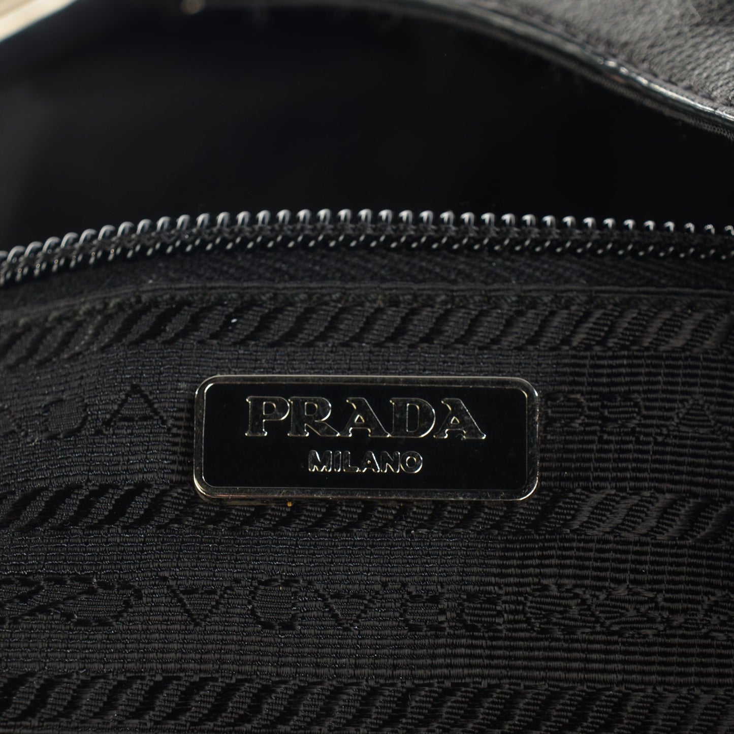 Tessuto Nylon Vitello Foldover Pushlock Satchel Black