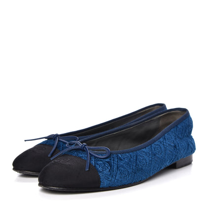 Chanel Silk Velvet Grosgrain Bow CC Ballet Flats 39.5 Navy Black 3 of 17