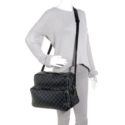 Louis Vuitton Damier Graphite Ieoh Messenger Bag 9 of 14