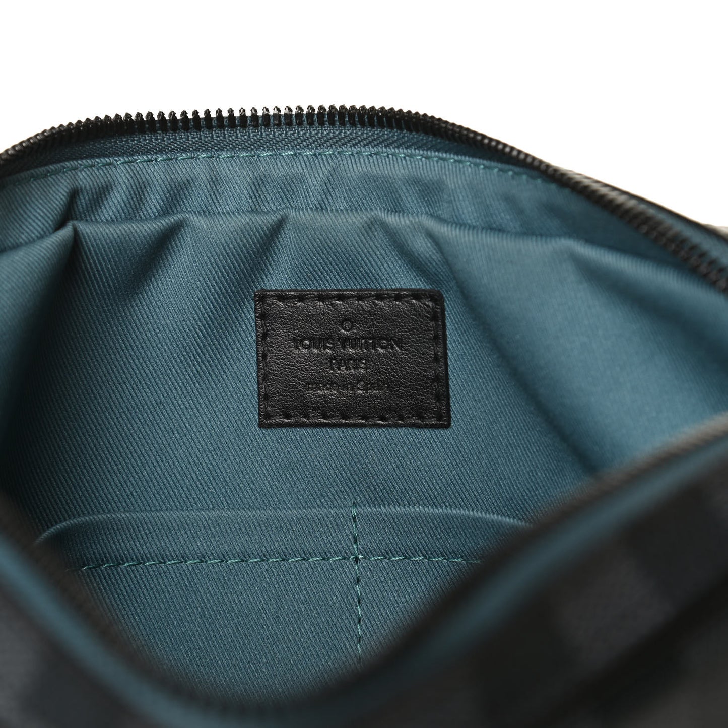 Damier Graphite Alpha Messenger Bag