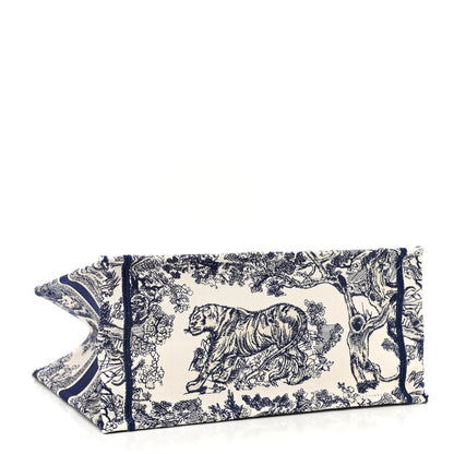 Christian Dior Canvas Embroidered Medium Dioriviera Toile De Jouy Book Tote Blue 3 of 10