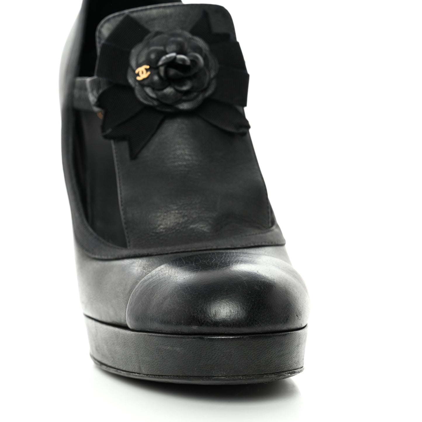 Lambskin Cap Toe Camellia CC Pumps 41 Black