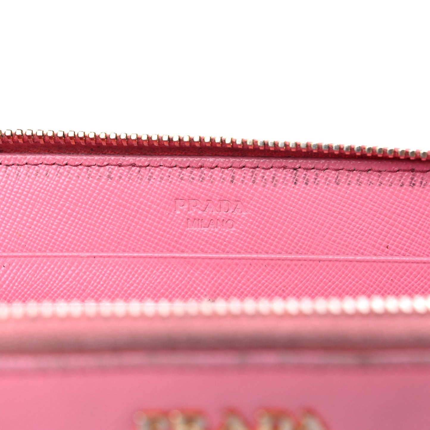 Saffiano Metal Zip Around Wallet Geranio