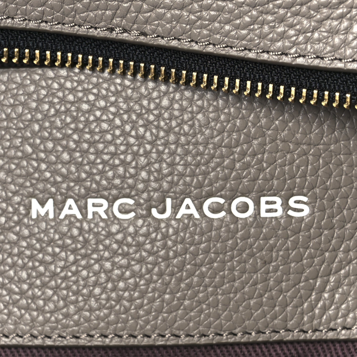 Marc Jacobs Grained Calfskin Small The Tote Bag Cement 6 of 11