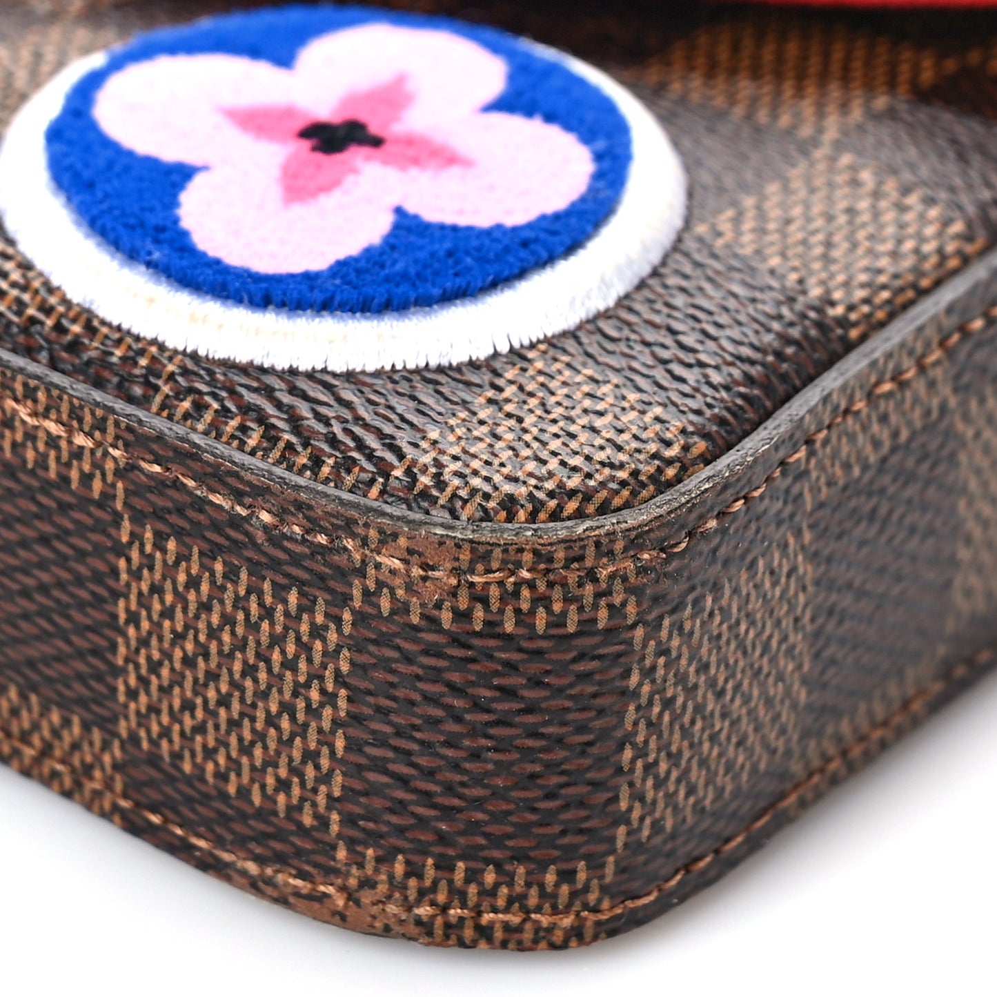 Damier Ebene My LV World Tour Pochette Felicie Chain Wallet Coquelicot