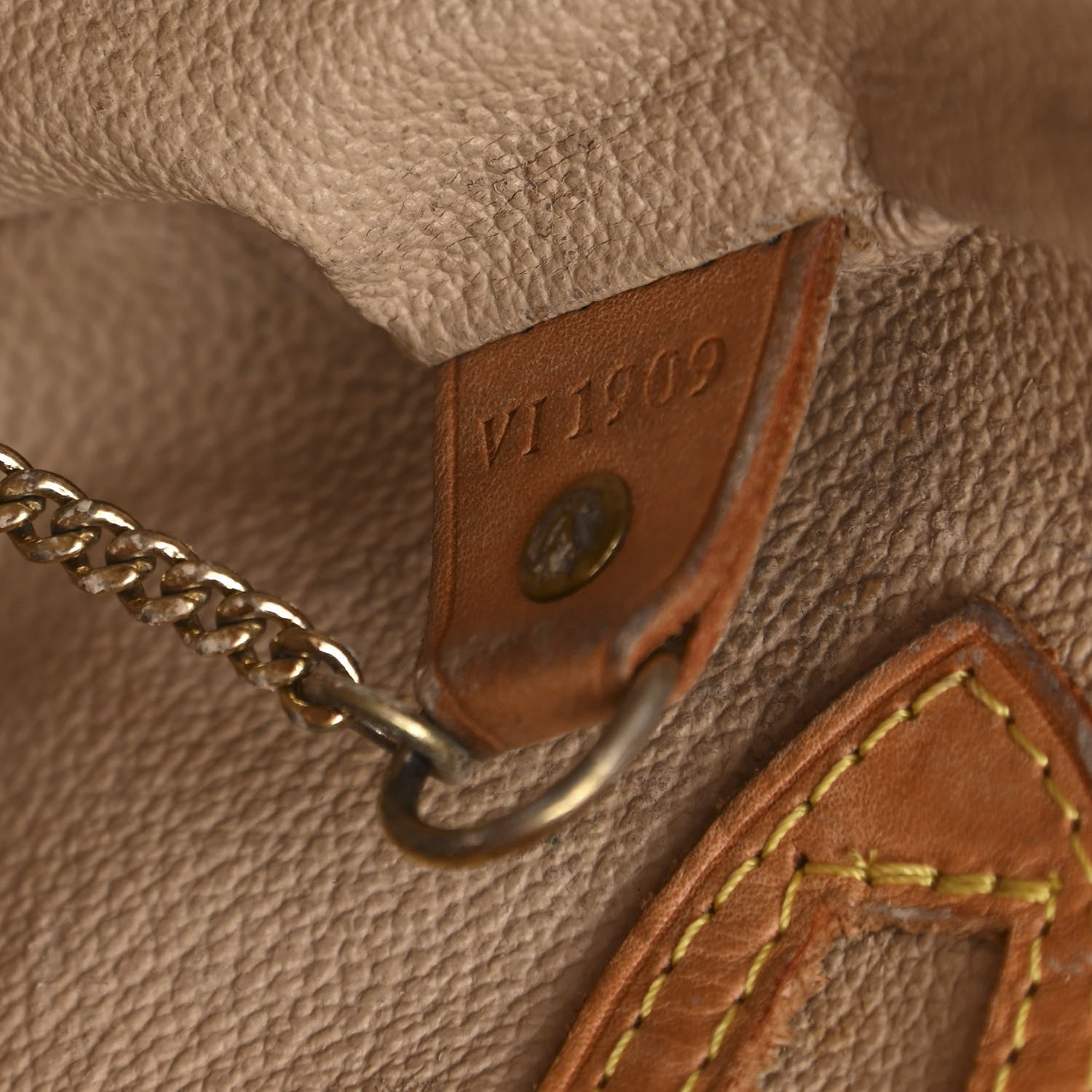 Louis Vuitton Monogram Petit Bucket 23 7 of 17
