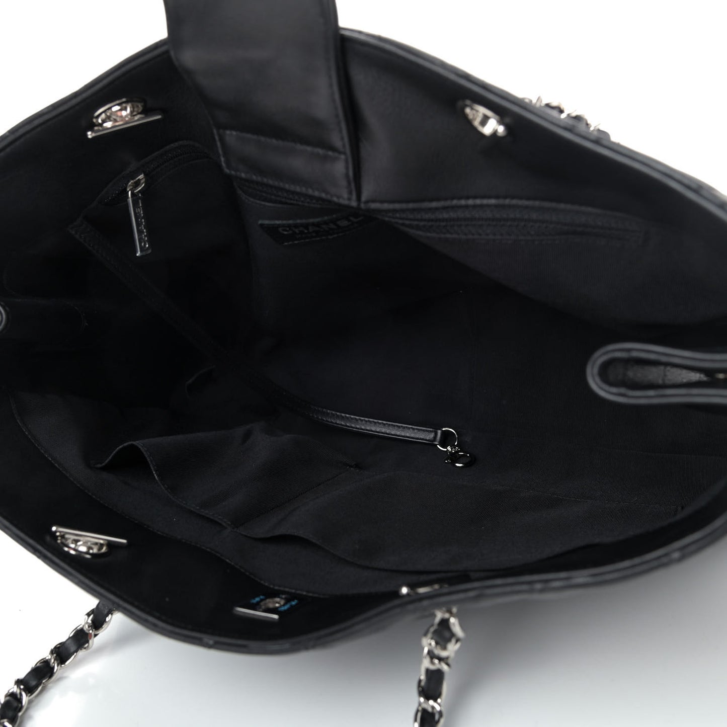 Calfskin Quilted Large Classic Shopping Tote Black