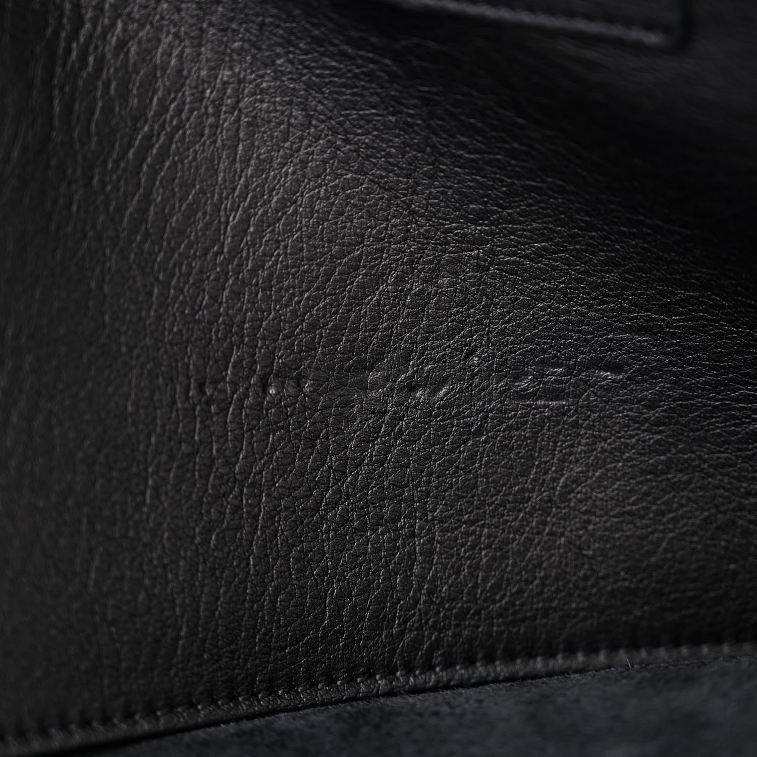 Saint Laurent Smooth Calfskin Crocodile Embossed Baby Monogram Downtown Cabas Black 11 of 12