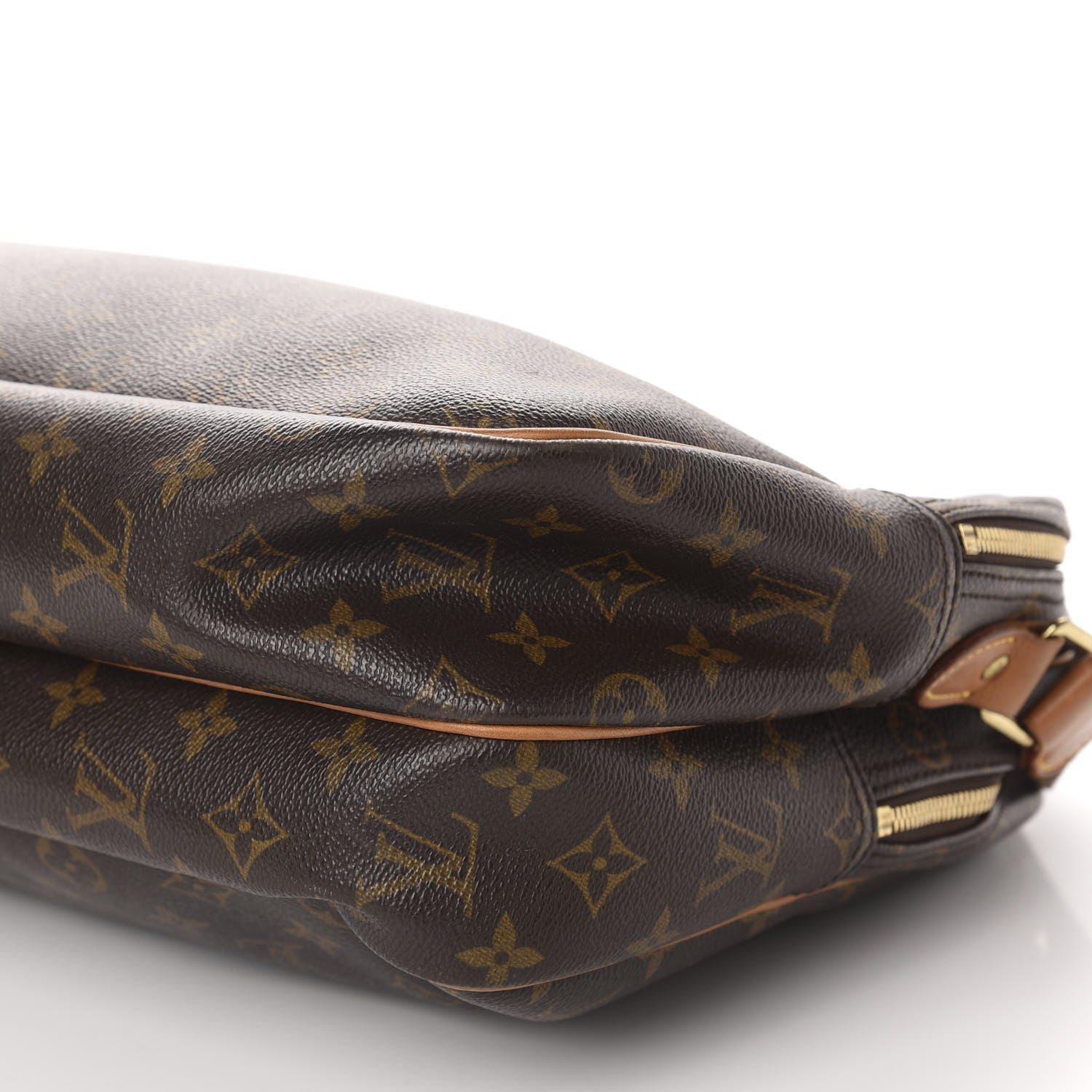Louis Vuitton Monogram Reporter GM 8 of 10