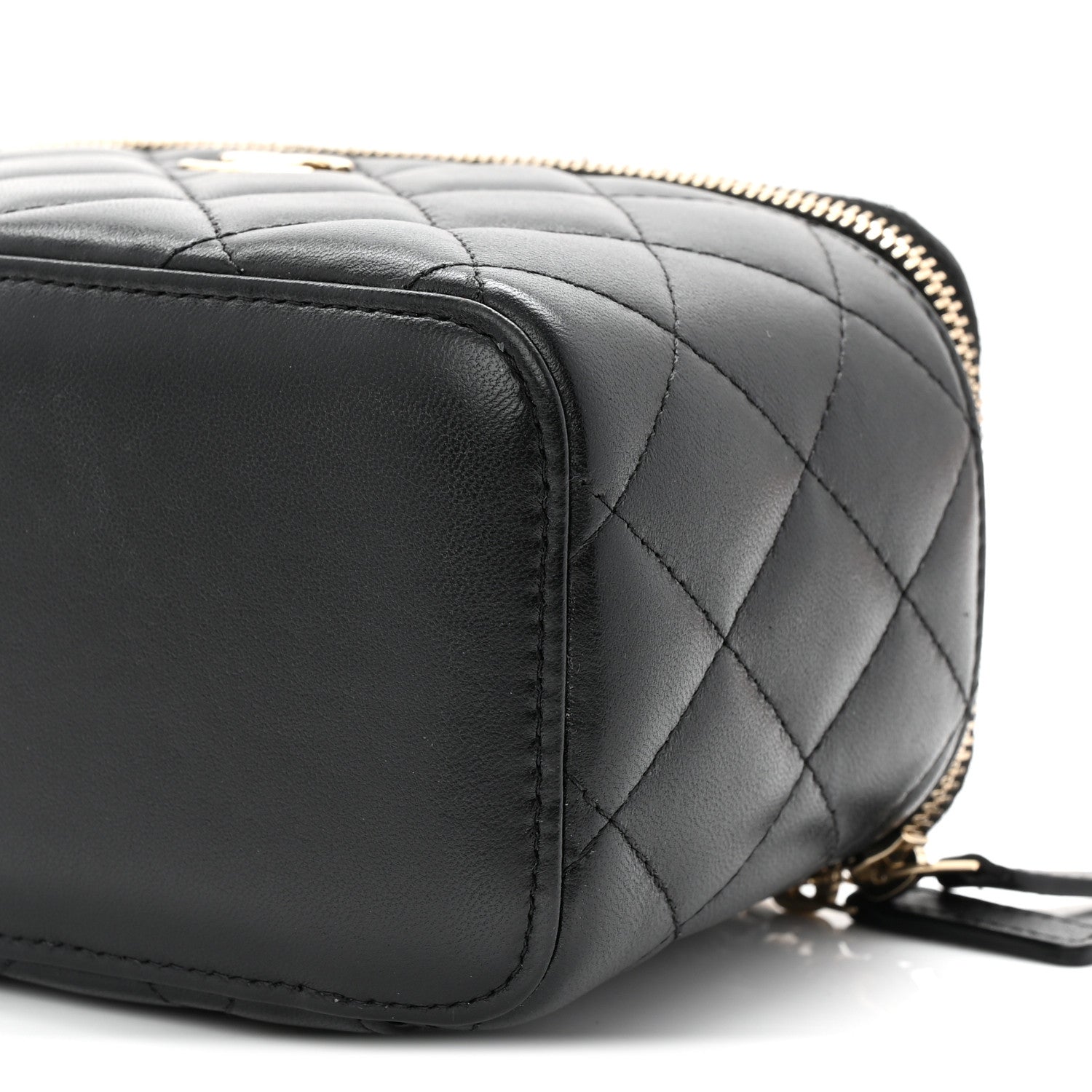 Chanel Lambskin Quilted Small Top Handle Vanity Case With Chain