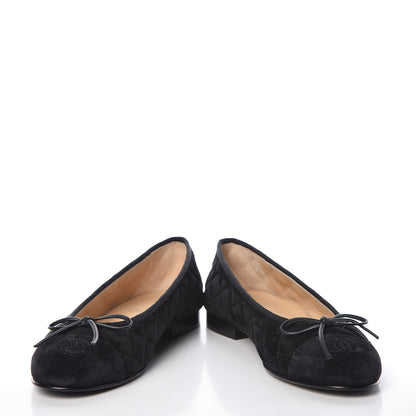 Chanel Suede Calfskin Quilted Cap Toe CC Ballerina Flats 38 Black 5 of 10