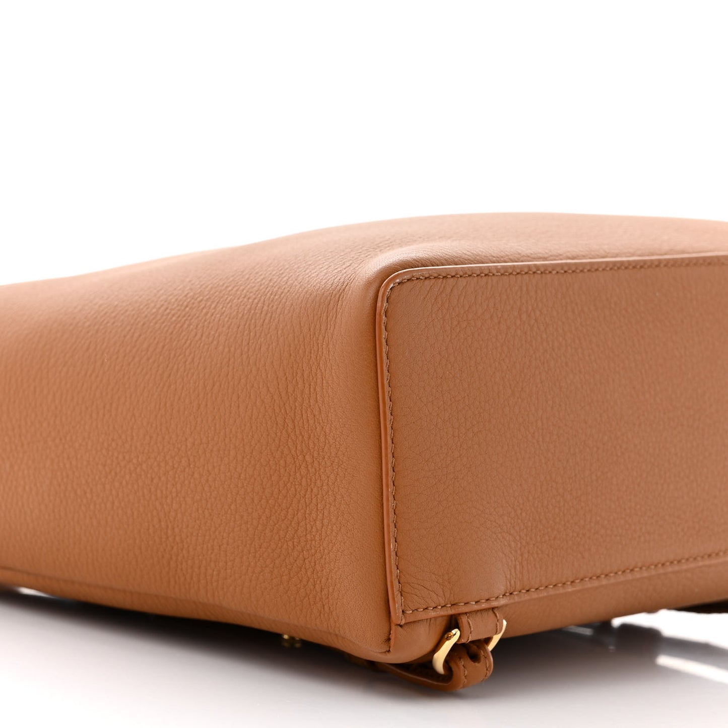 Grained Calfskin L23.5 Extra Pocket Backpack Warm Tan