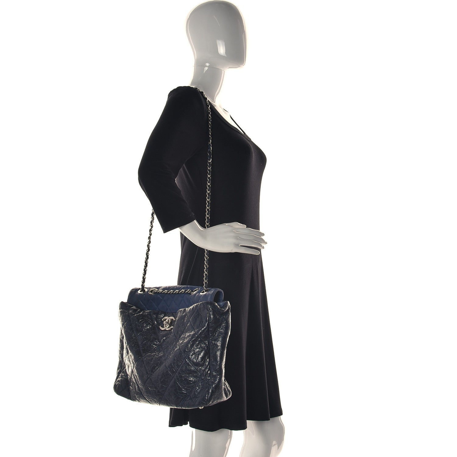 Chanel Glazed Calfskin Lambskin Quilted Portobello Tote Navy 2 of 10