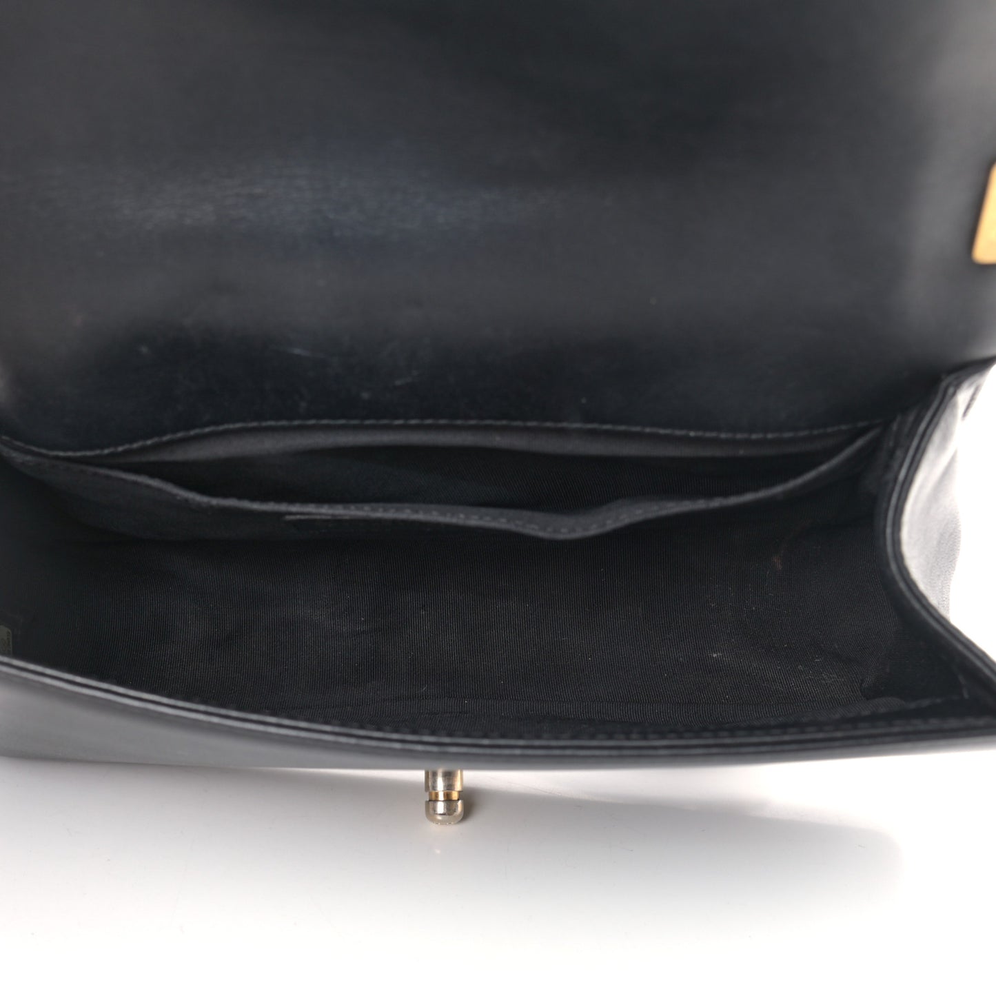 Calfskin Chevron Quilted Medium Boy Flap Black