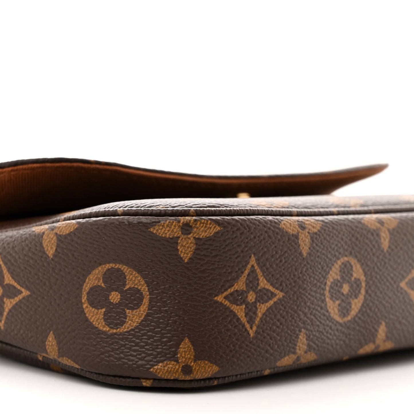 Monogram Ivy Wallet On Chain