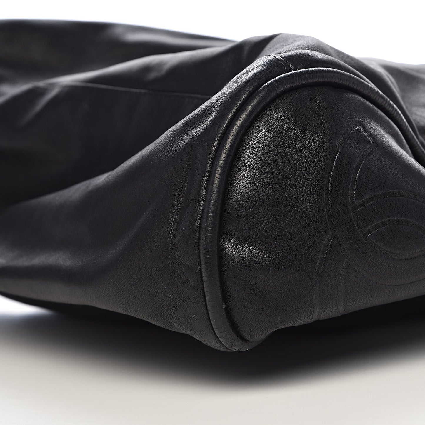 Lambskin Ultimate Soft Hobo Black