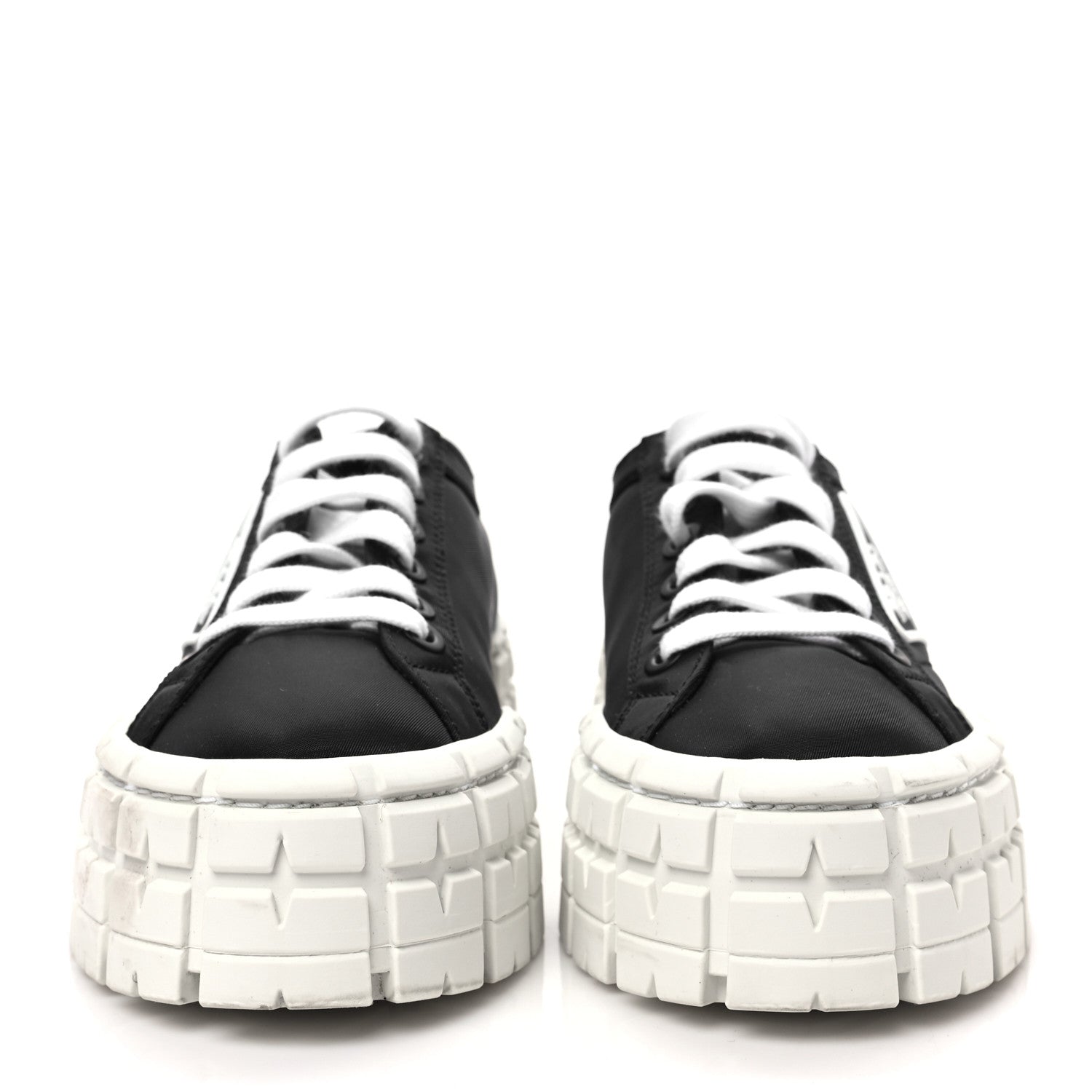 Prada Re-Nylon Gabardine Triangle Logo Double Wheel 50mm Sneakers 39 Black 2 of 8