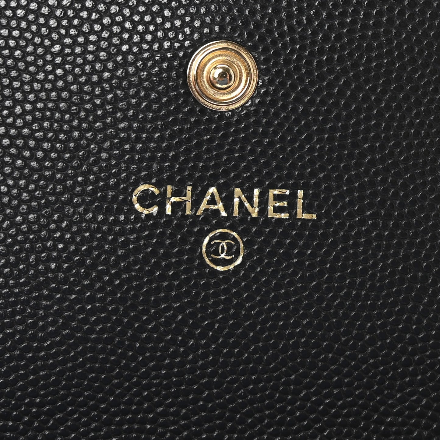 Caviar Quilted Textured CC Flap Wallet Black
