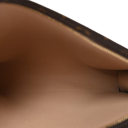 Louis Vuitton Monogram Toiletry Pouch 26 5 of 6