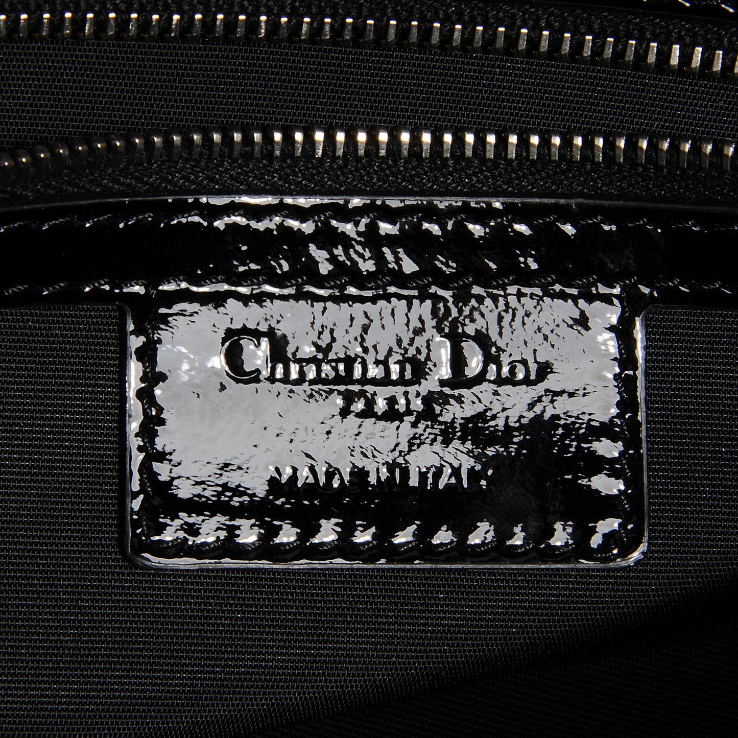 Patent Cannage New Lock Flap Black