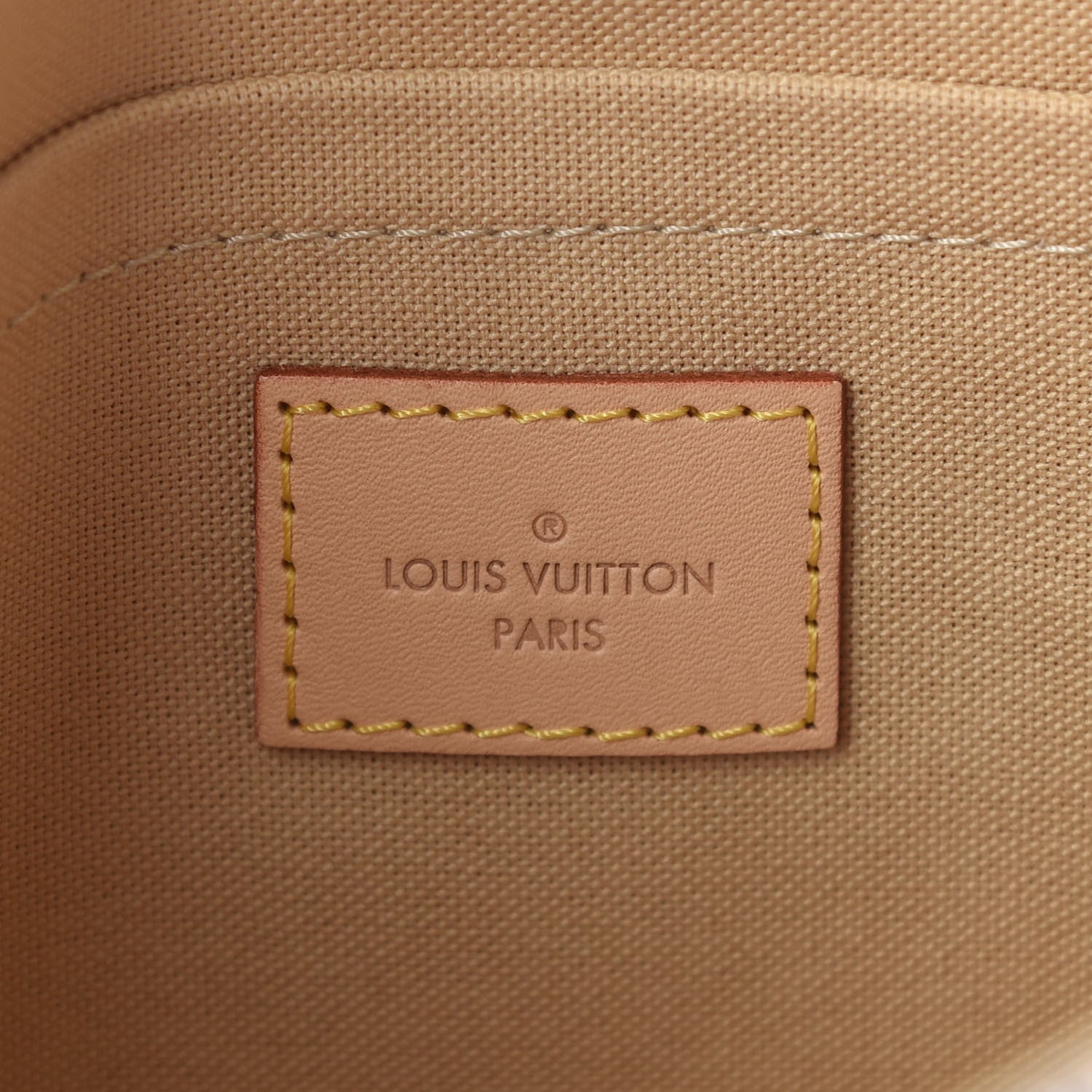Louis Vuitton Damier Azur Favorite MM 6 of 8