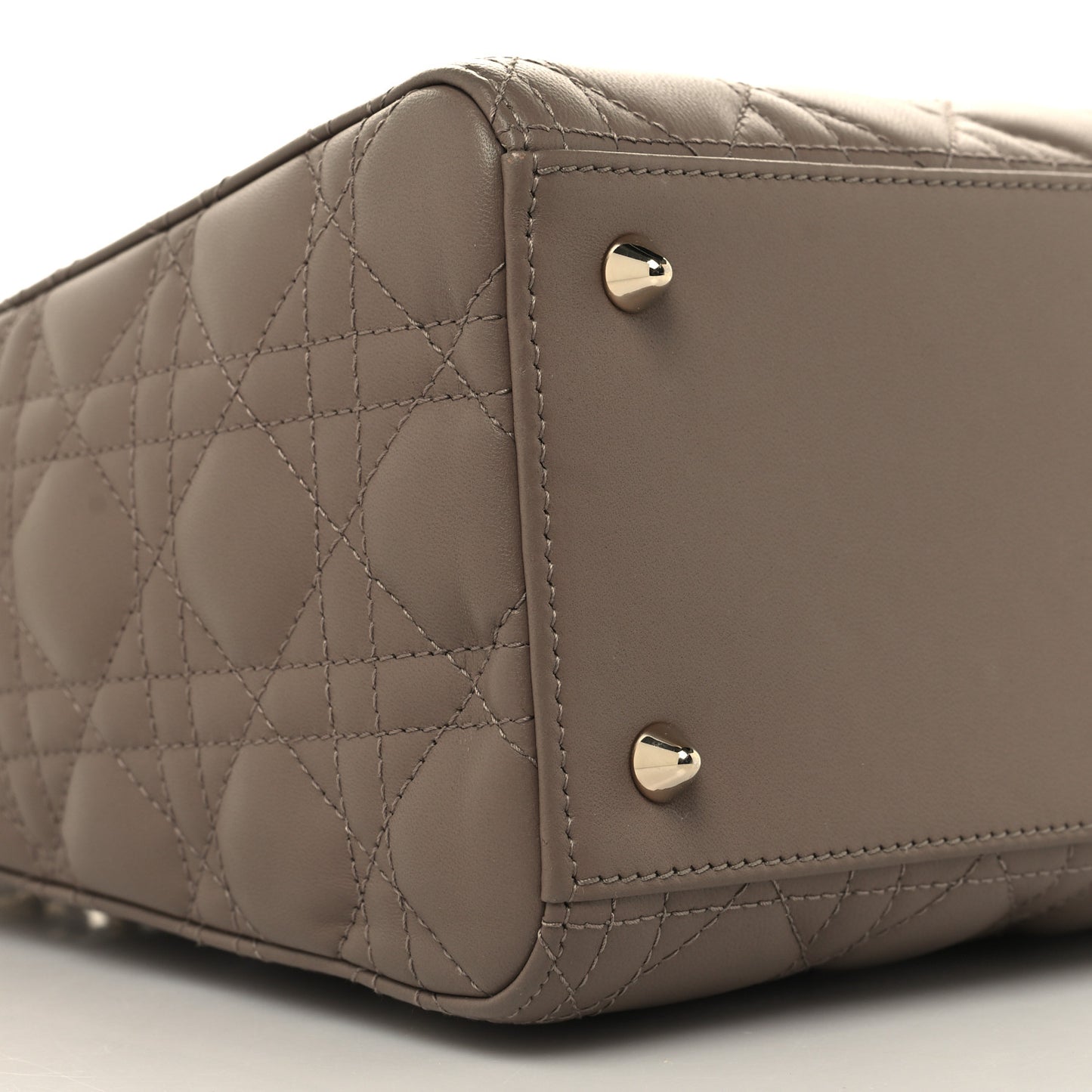 Lambskin Cannage Medium Lady Dior Warm Taupe