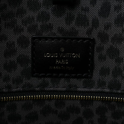 Louis Vuitton Monogram Giant Wild At Heart Onthego GM Arizona 6 of 9