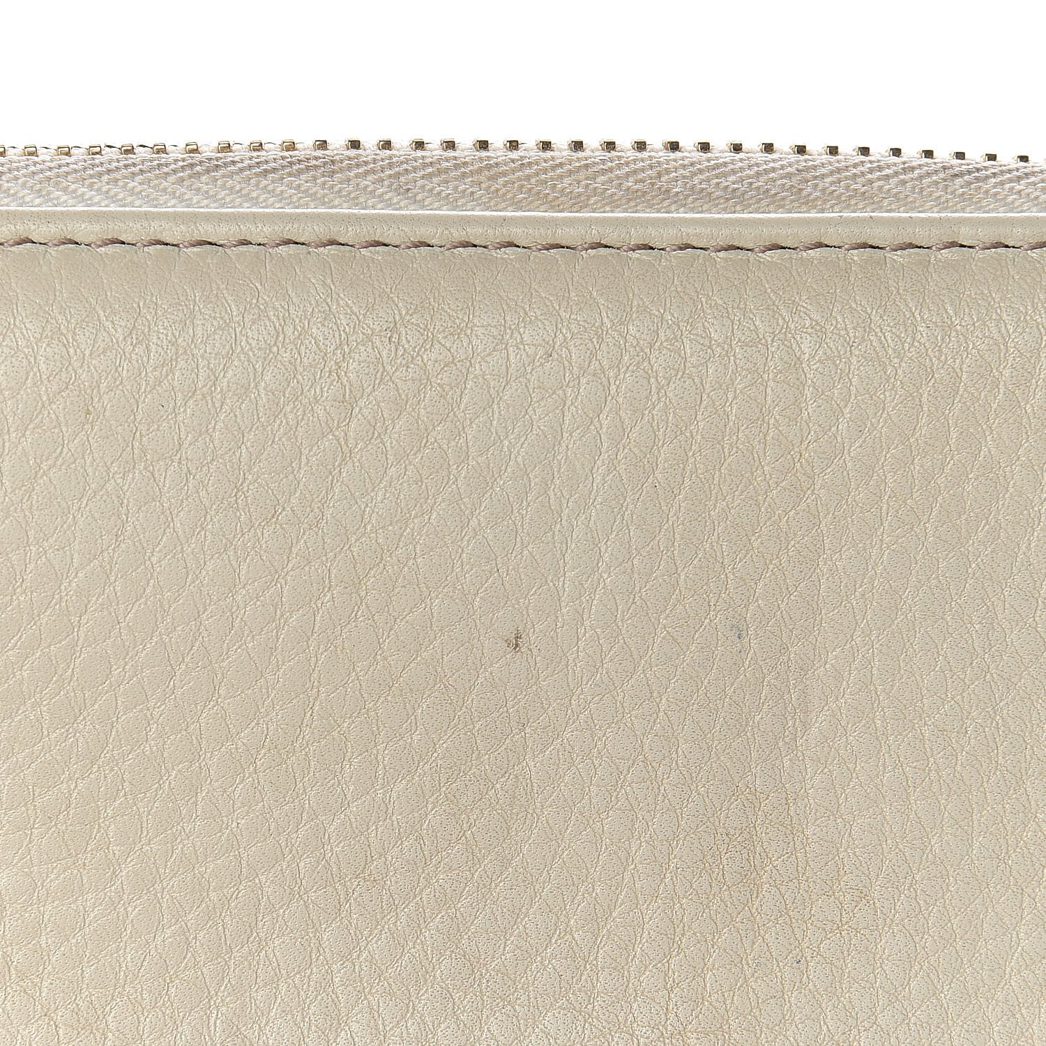 Gucci Pebbled Calfskin Soho Zip Around Wallet Off White 12 of 14