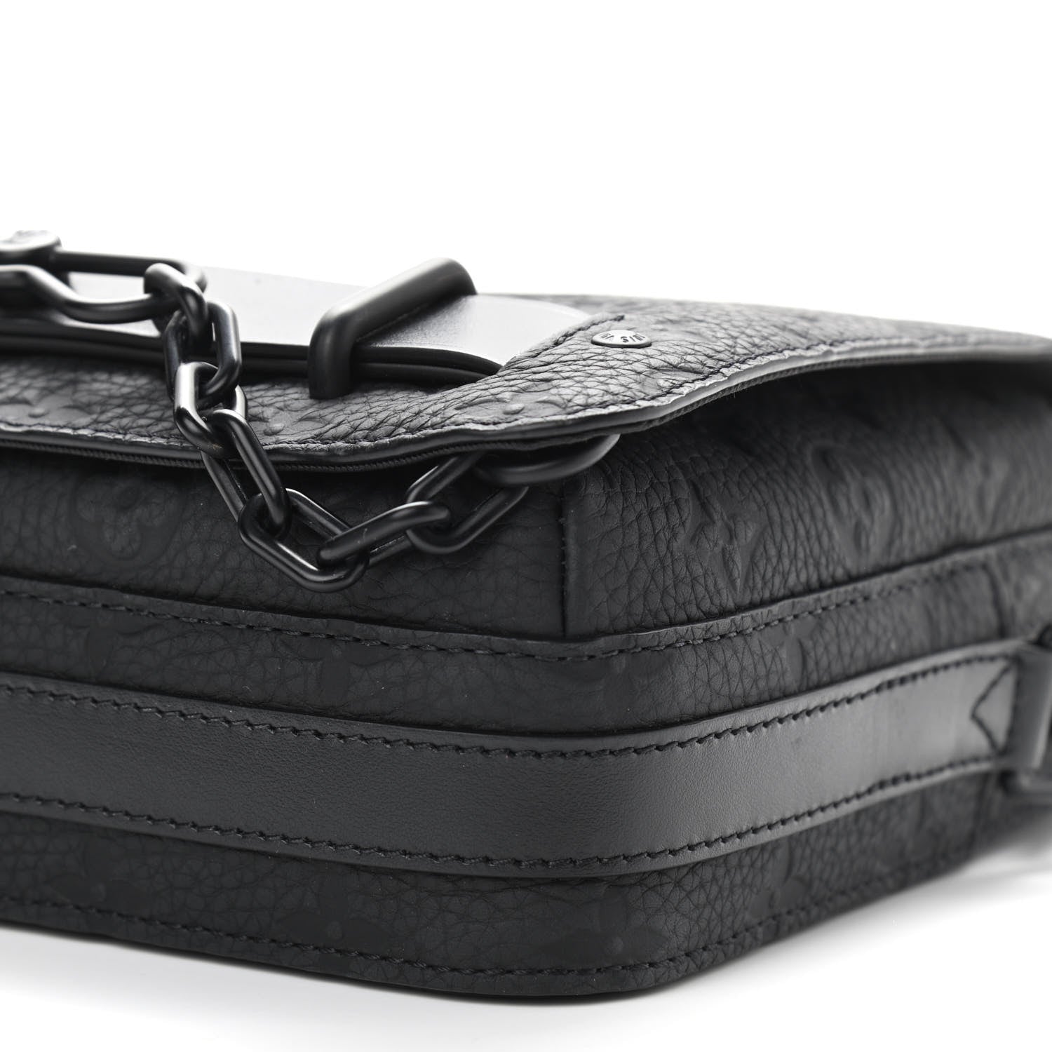 Louis Vuitton Taurillon Monogram Steamer Messenger Black 10 of 10