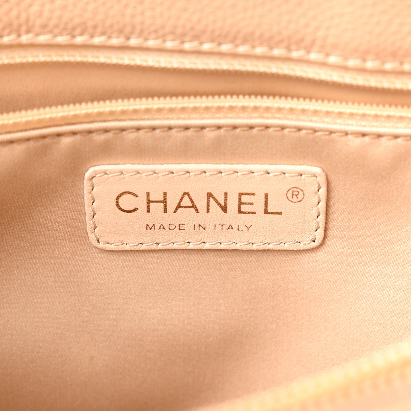 Caviar Quilted Grand Shopping Tote GST Beige Clair