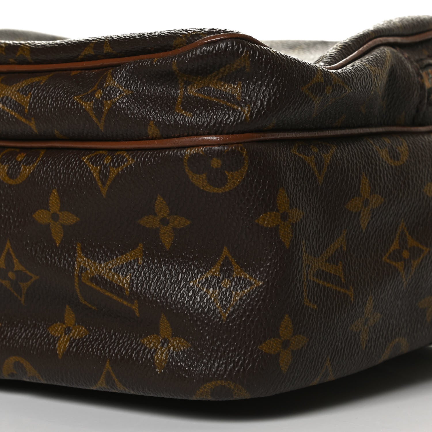 Louis Vuitton Monogram Nil 28 8 of 13