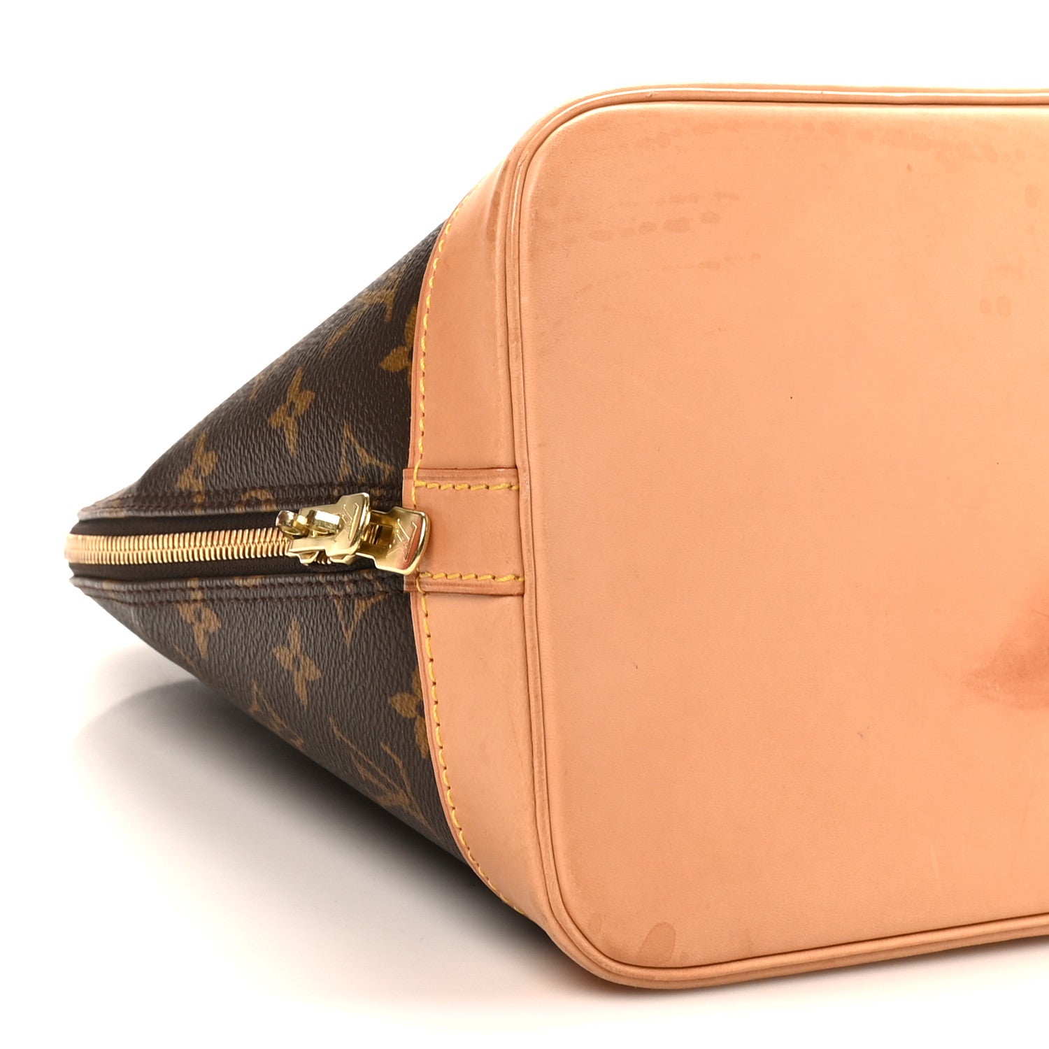 Louis Vuitton Monogram Alma PM 9 of 10