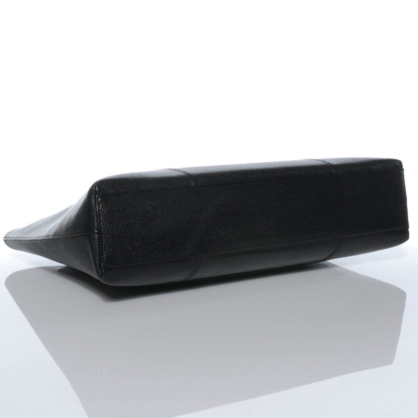 Caviar Shoulder Bag Black