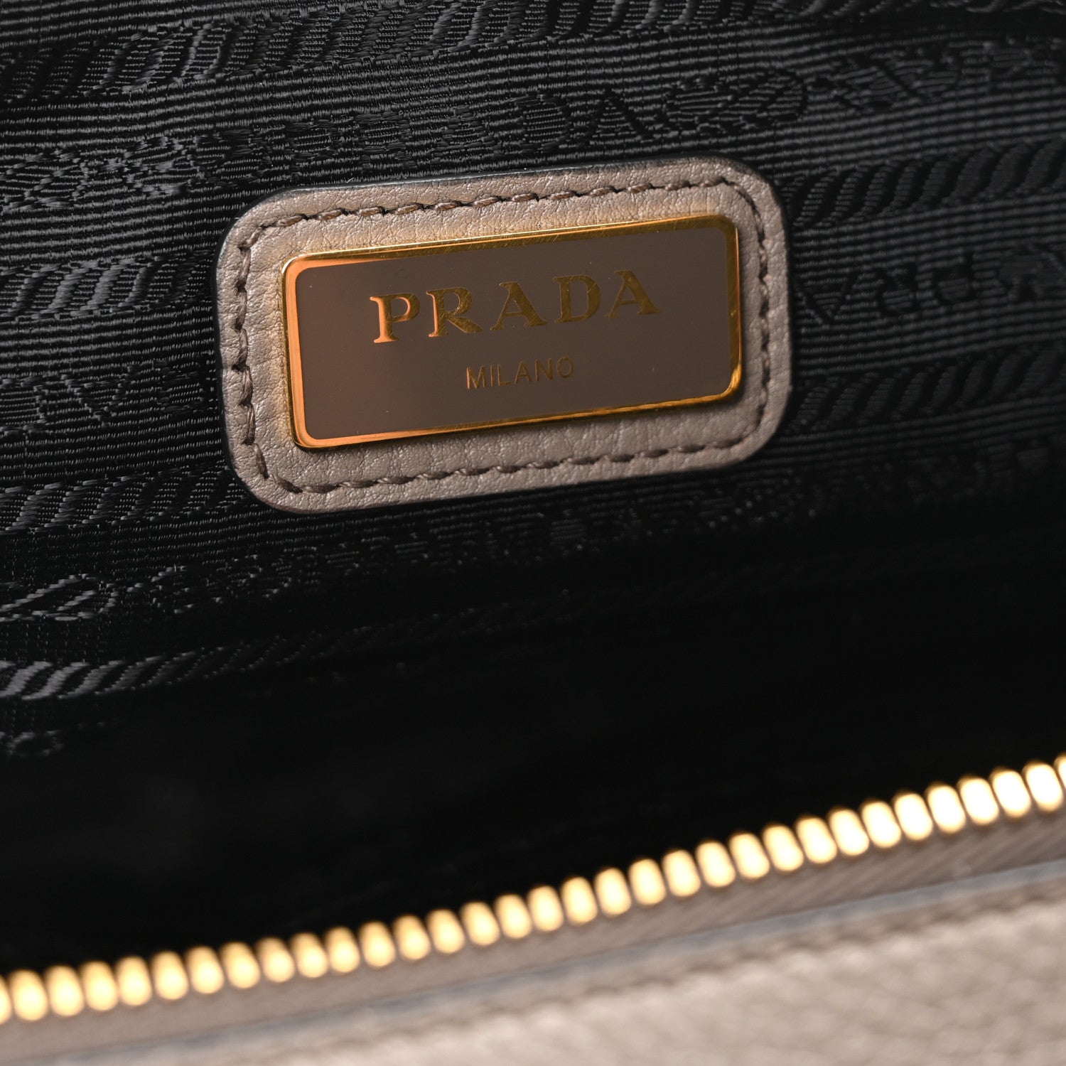 Prada Vitello Phenix Camera Bag Argilla 6 of 10