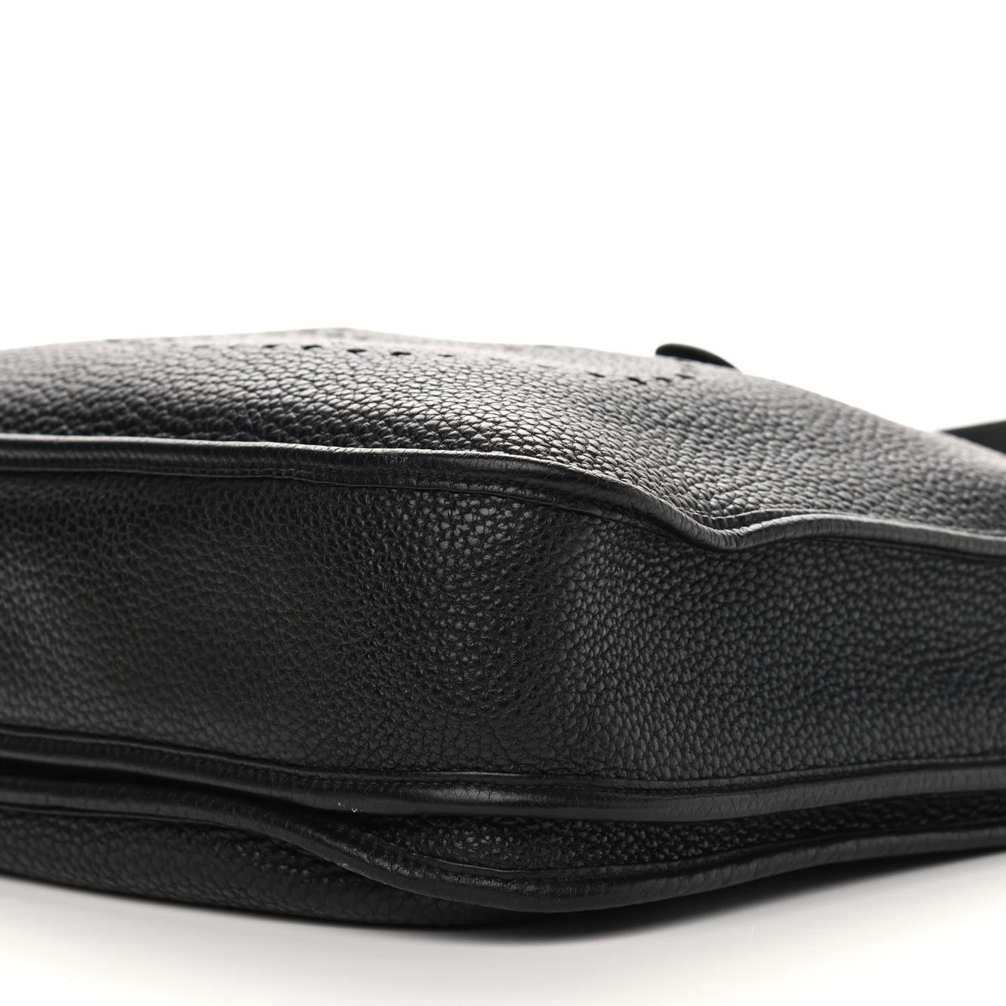 Taurillon Clemence Evelyne III PM Black