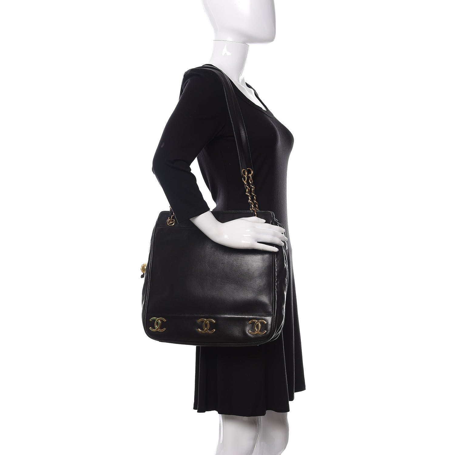 Chanel Lambskin CC Shoulder Bag Black 2 of 10