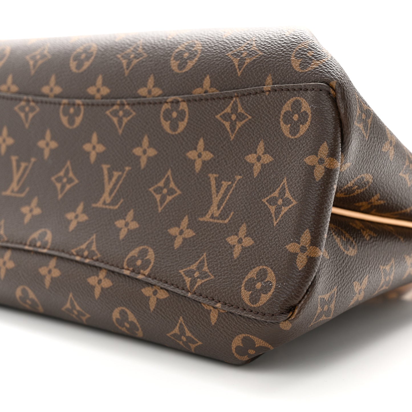 Monogram Rivoli MM