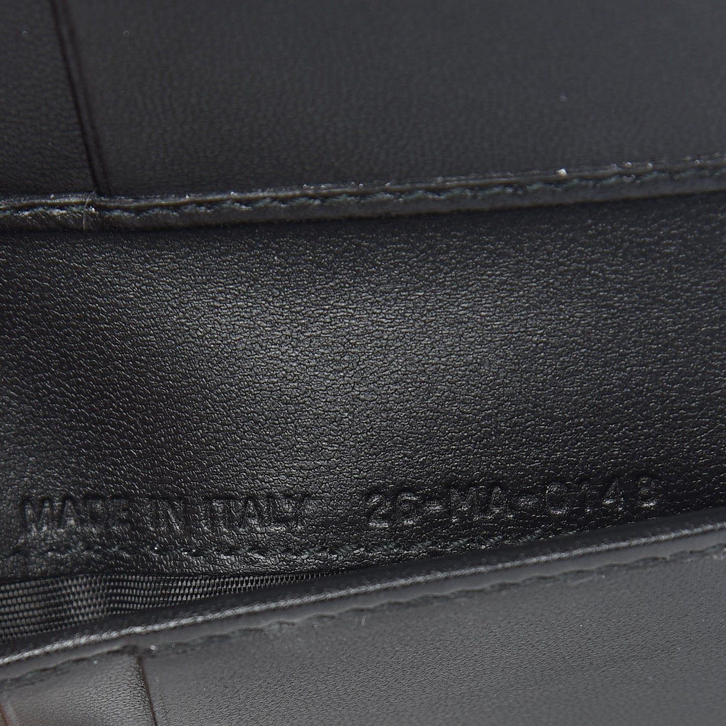 Grained Calfskin Cannage Diorama Wallet Black