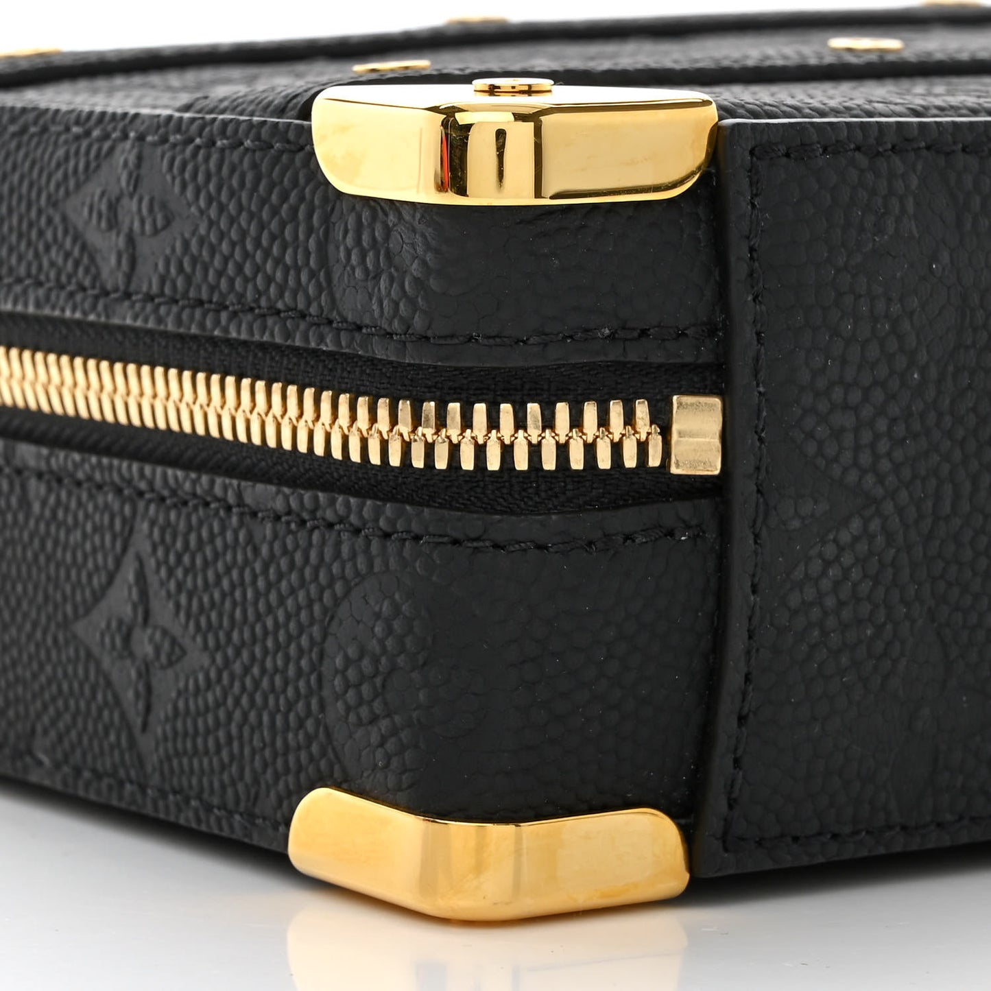 X NBA Grained Calfskin Monogram Handle Trunk Black