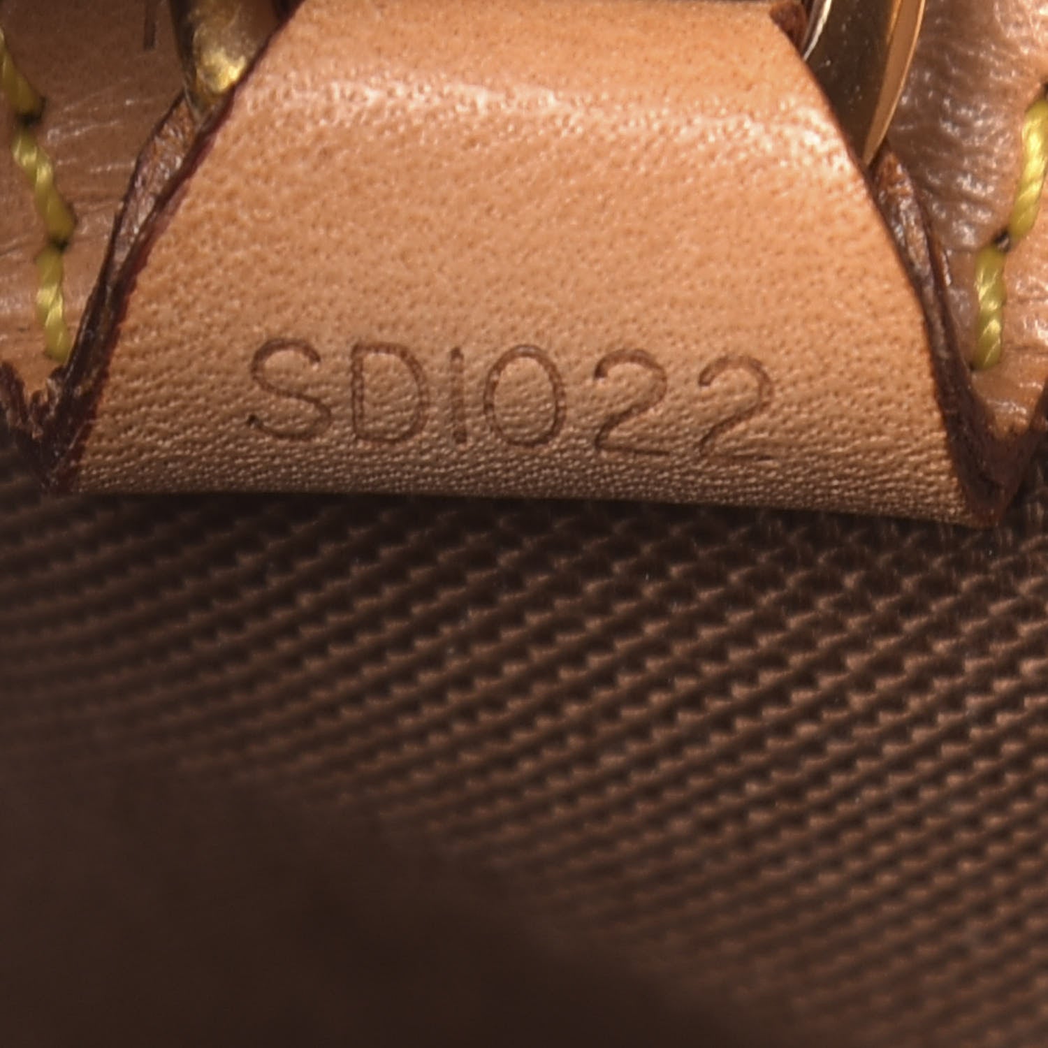 Louis Vuitton Monogram Ellipse PM 7 of 16