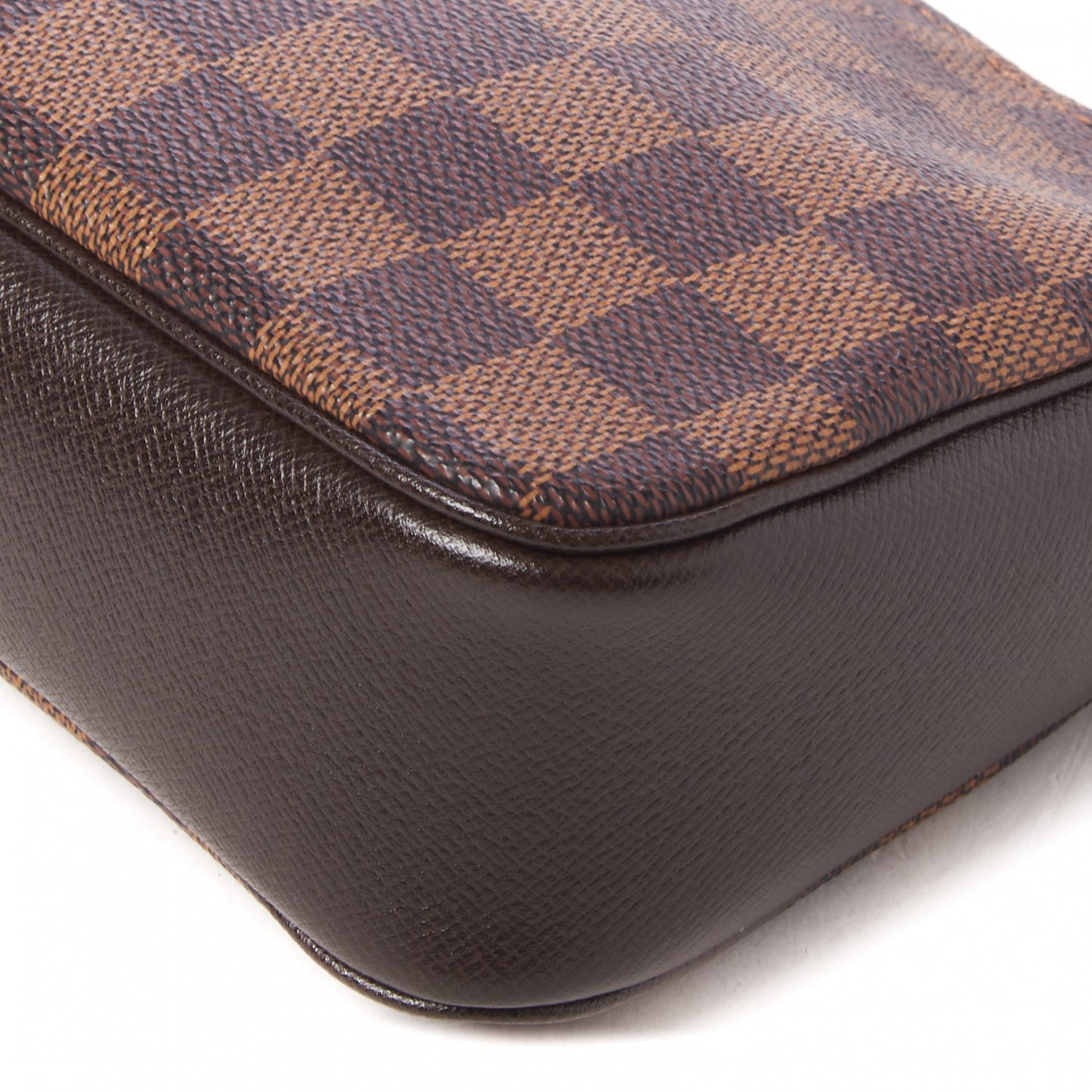 Damier Ebene Trousse Make Up Bag Pochette