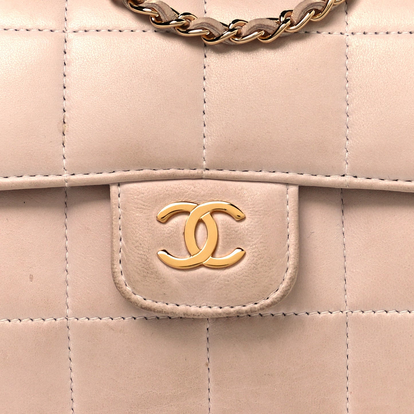 Lambskin Quilted Mini Chocolate Bar Camellia Flap Pink