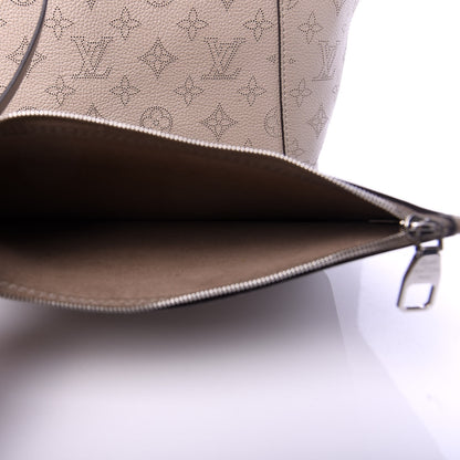 Louis Vuitton Mahina Hina MM Galet 7 of 17