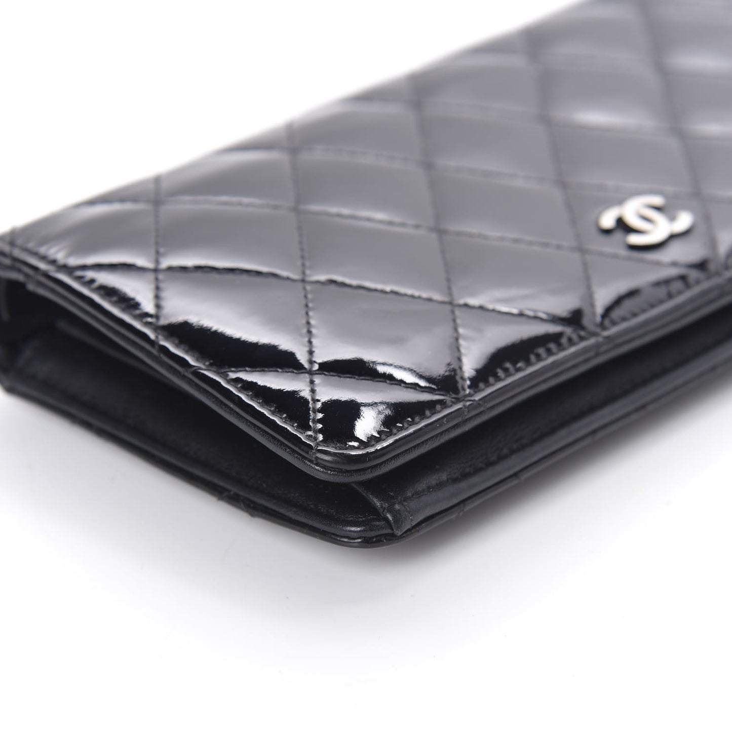 Patent Calfskin Quilted Yen Wallet Black