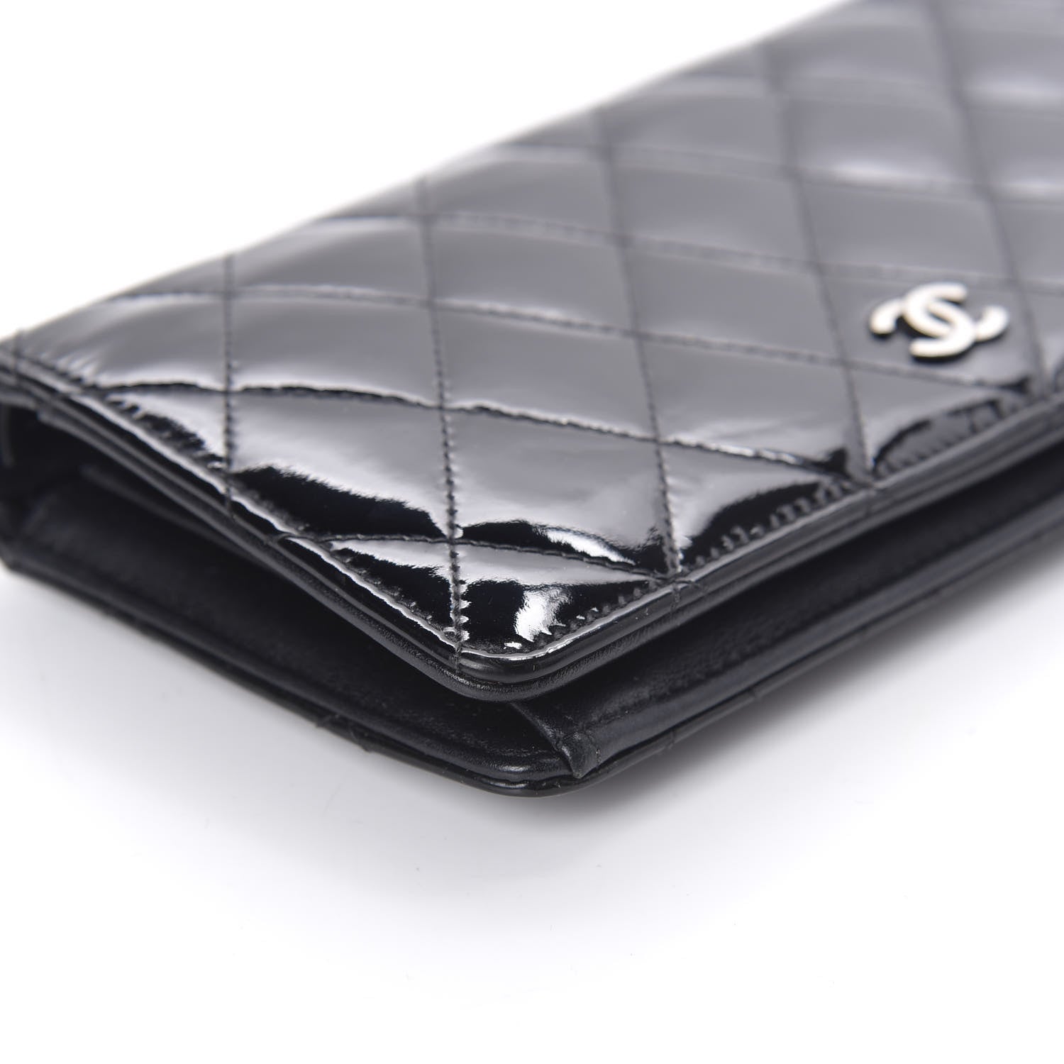 Chanel Patent Calfskin Quilted Yen Wallet Black 6 of 10