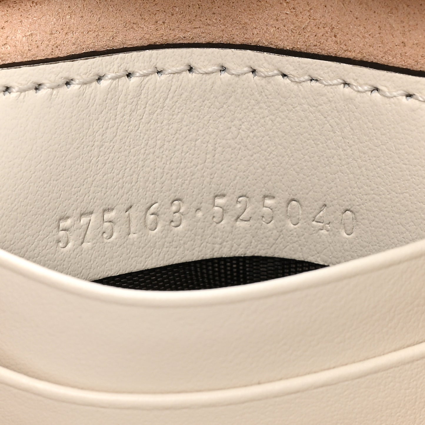 Calfskin Matelasse Mini GG Marmont 2.0 Bucket Bag White